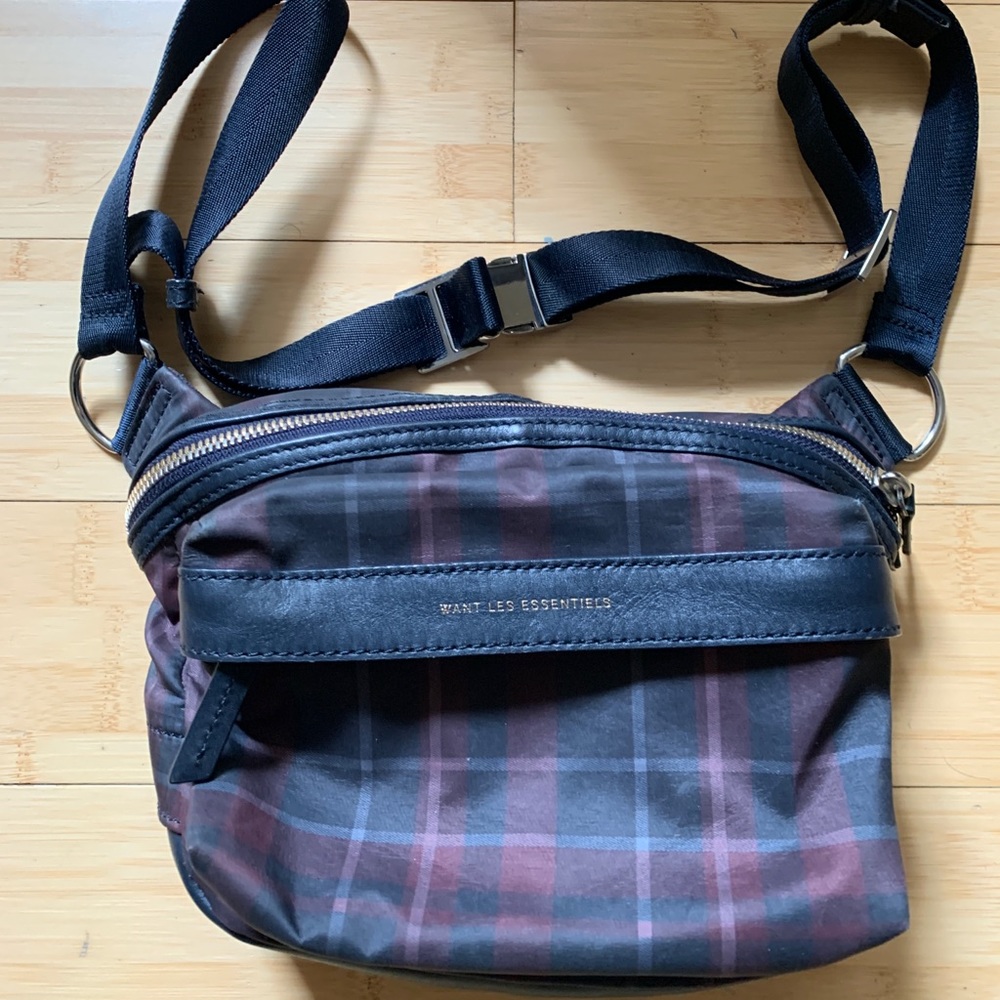 Want Les Essentials Bum/ Crossbody Bag
